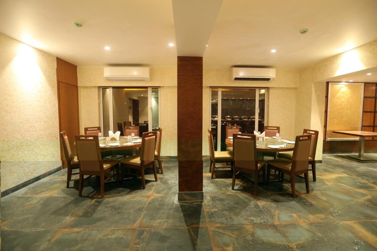Hotel Cliffton Mumbai Exterior photo